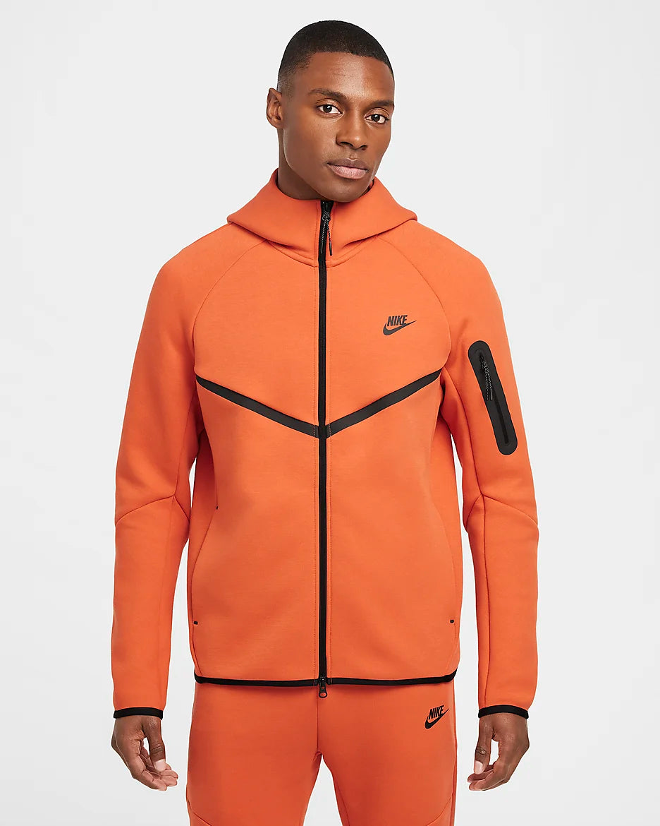 Ensemble nike tech